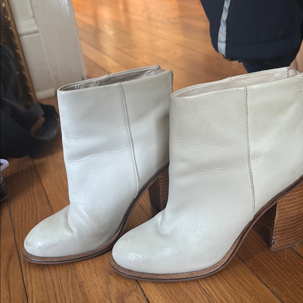 Kelsi Dagger Cream Ankle Boots